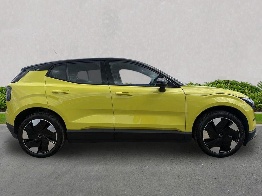 Volvo EX30 Single Motor Extended Range 69Kwh Plus Suv Ele FG25OKH Yellow #3