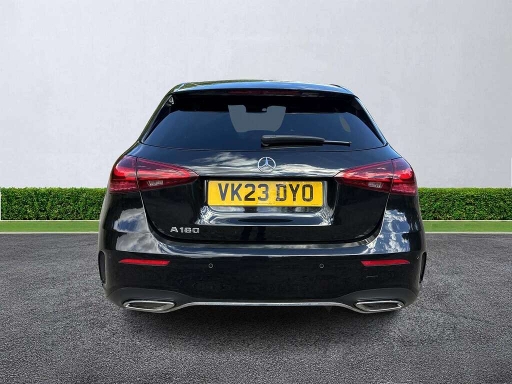 Mercedes-Benz A Class A180 Amg Line Premium VK23DYO Black #4