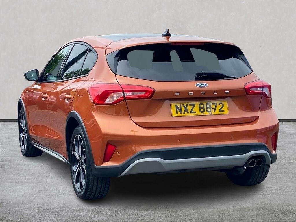 Ford Focus 1.0T Ecoboost Active X Hatchback NXZ8872 Orange #2