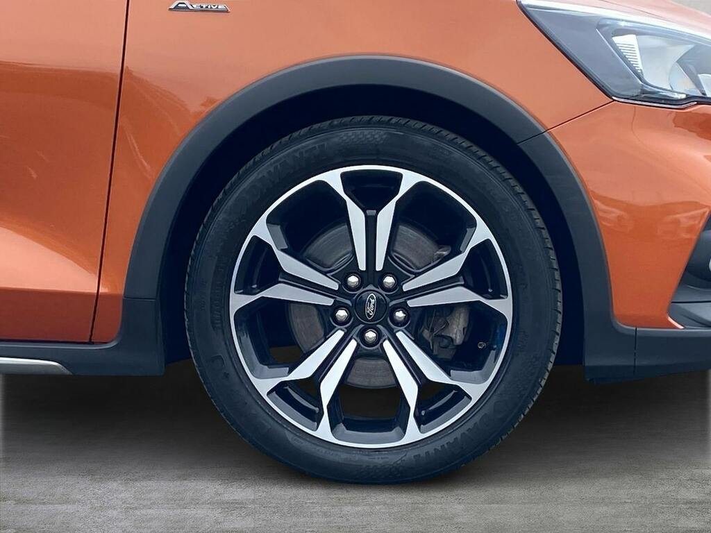 Ford Focus 1.0T Ecoboost Active X Hatchback NXZ8872 Orange #6