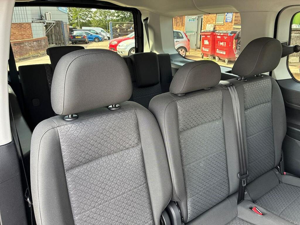 Ford Grand Tourneo Connect Active Grand Tourneo L2 1.5L Ecoboost 150Ps Phev F Blue #16