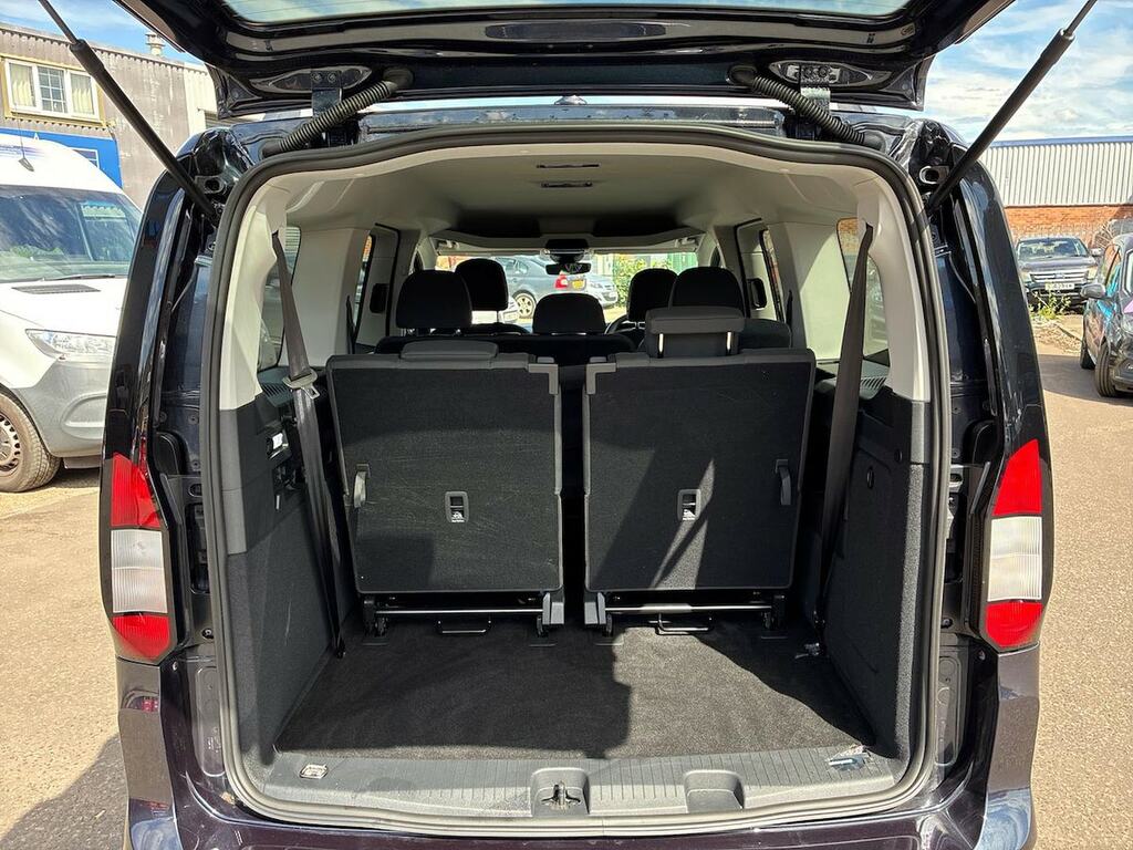 Ford Grand Tourneo Connect Active Grand Tourneo L2 1.5L Ecoboost 150Ps Phev F Blue #17