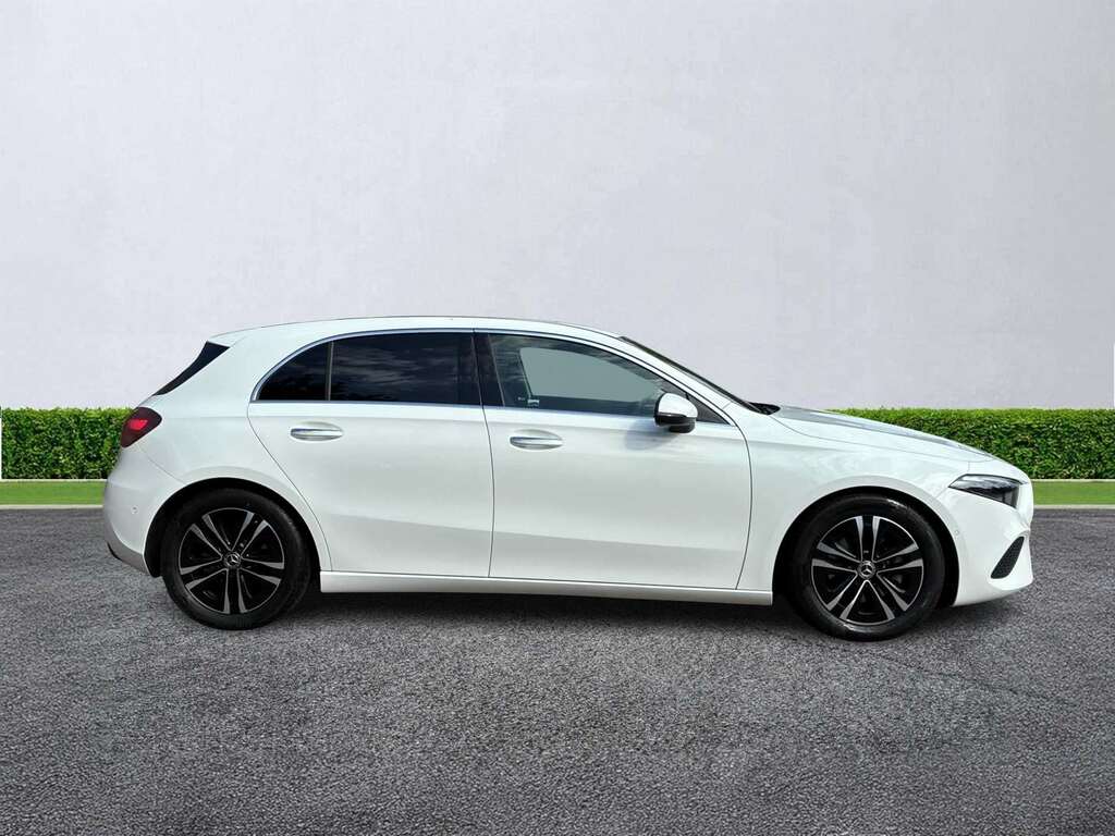Mercedes-Benz A Class A180 Sport Executive KM25HYU White #3
