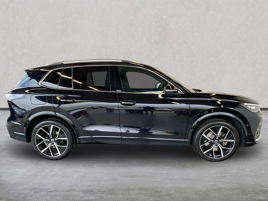 Volkswagen Tiguan 2.0 Tdi R-line Suv Dsg Euro 6 Ss 15 PL24FZP Black #3