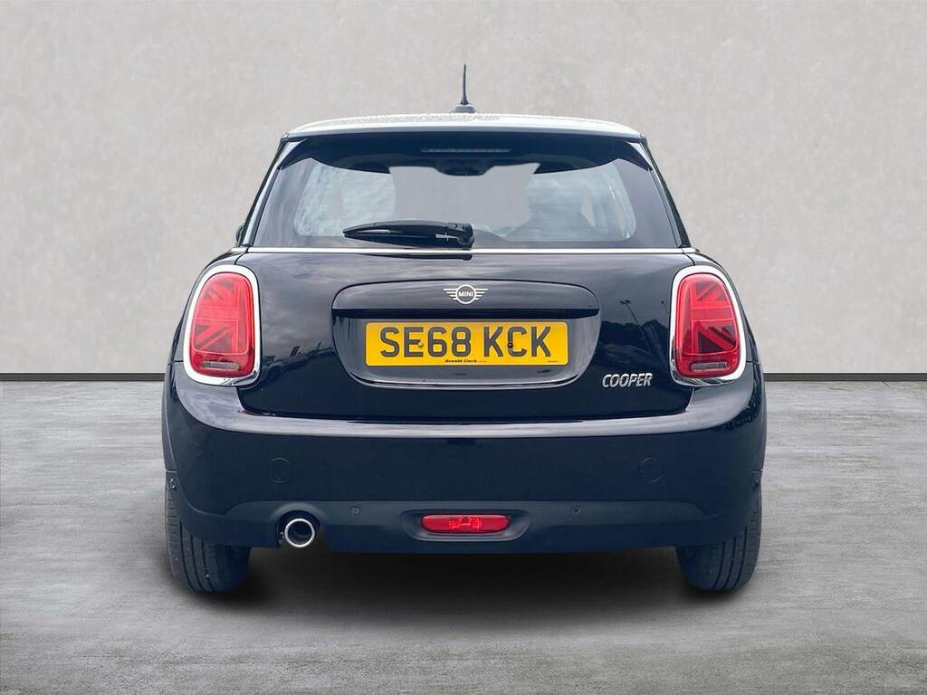 Mini Hatch Mini Cooper Classic SE68KCK Black #4