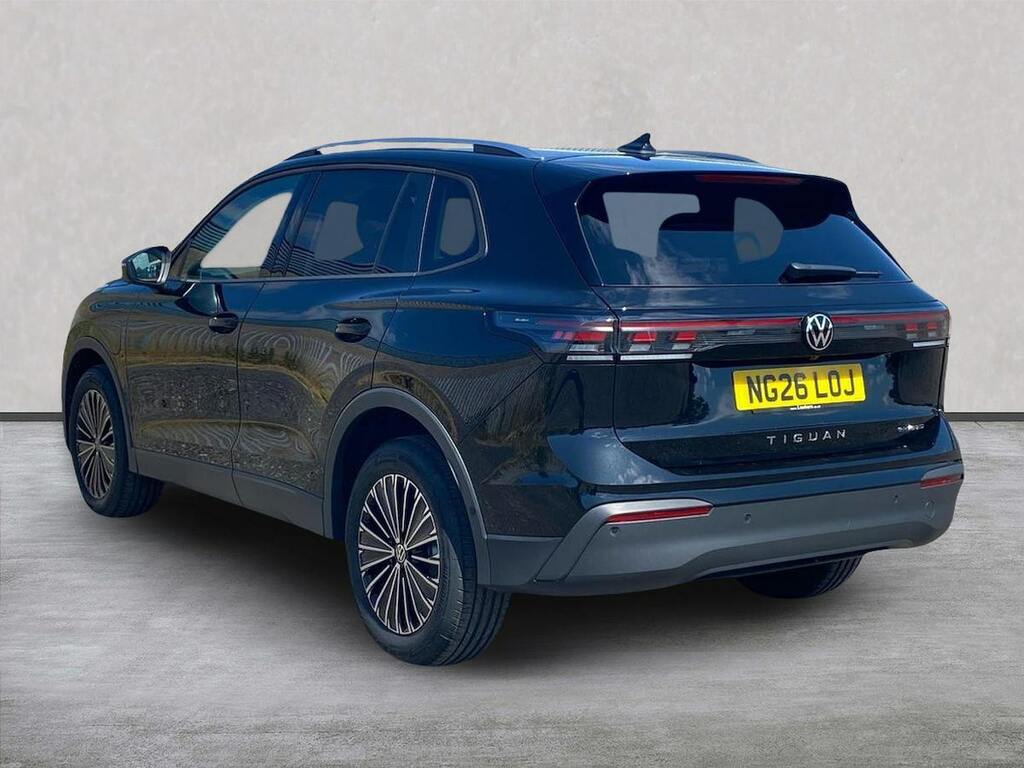 Volkswagen Tiguan 1.5 Tsi Ehybrid Match Dsg NG26LOJ Black #2