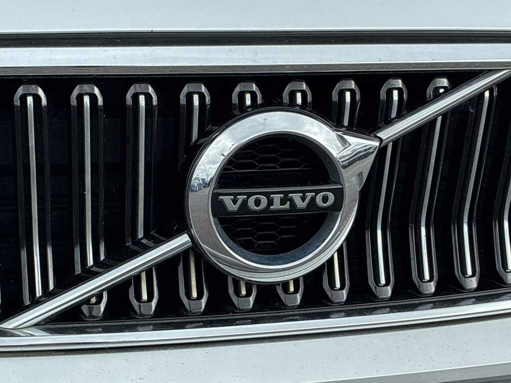 Volvo XC40 2.0 T4 Inscription Pro Awd Geartronic Silver #4
