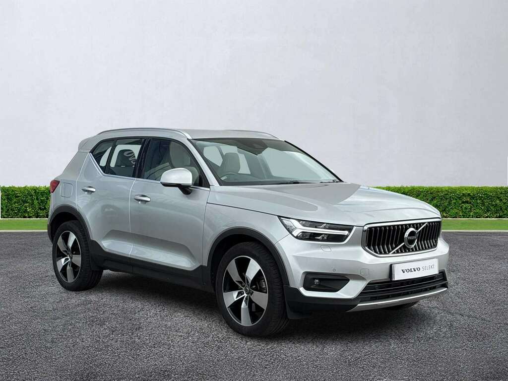 Volvo XC40 2.0 T4 Inscription Pro Awd Geartronic Silver