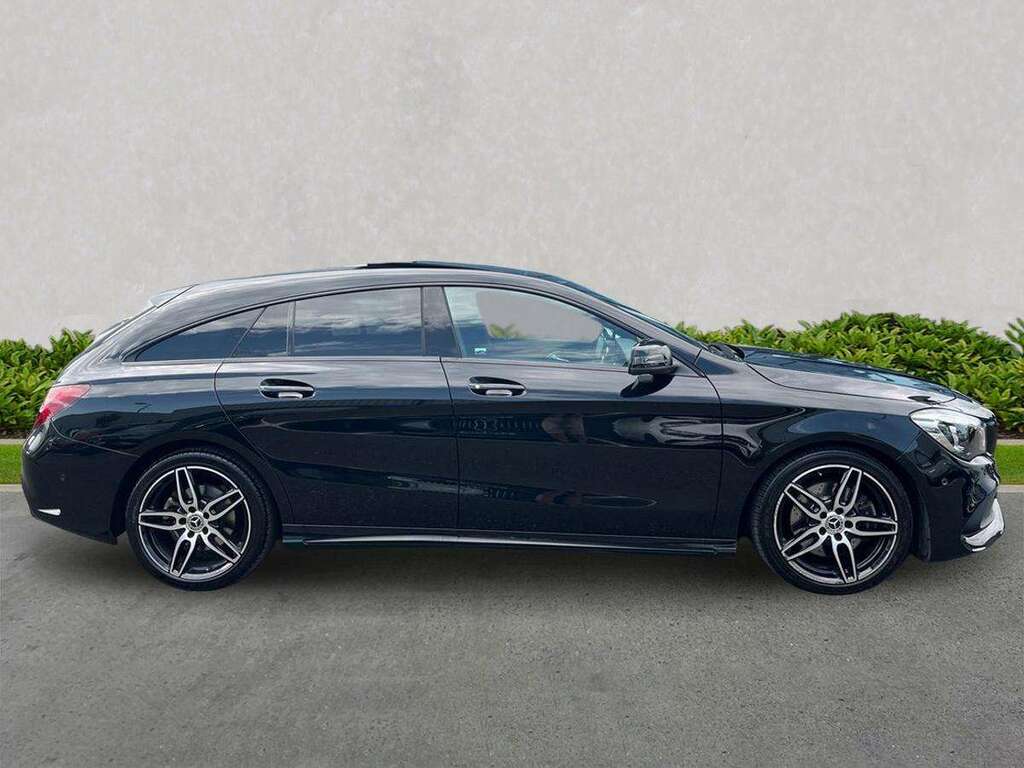 Mercedes-Benz CLA Class Cla 220D Amg Line Tip Black #3