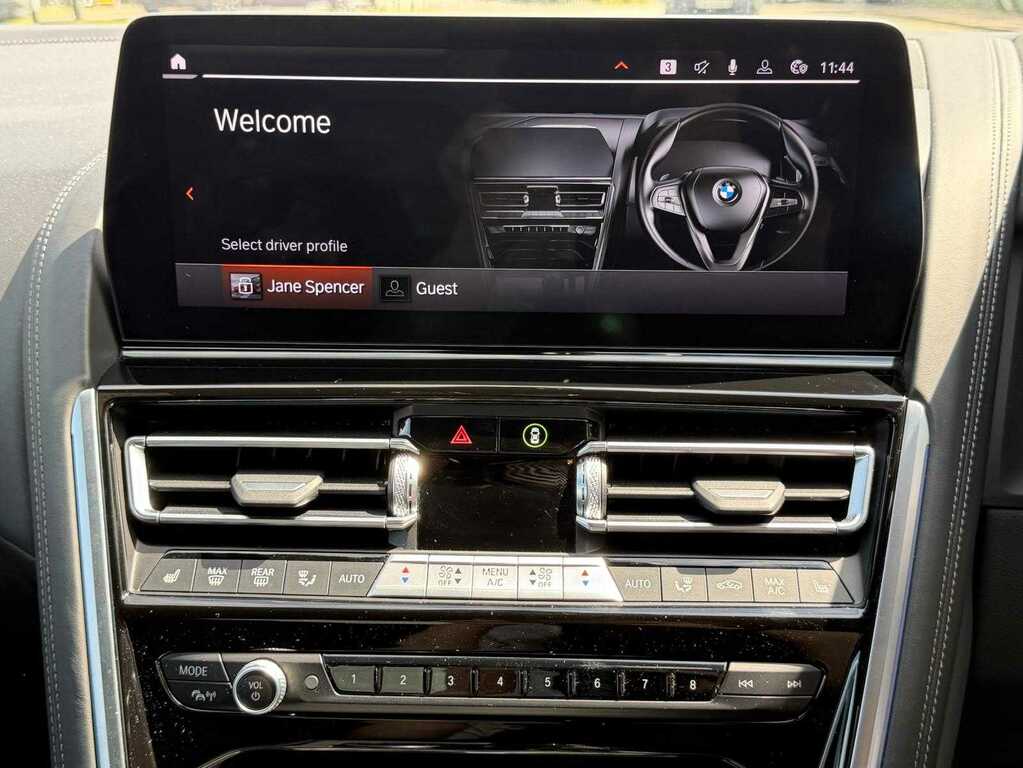 BMW 8 Series 4.4 M850i V8 Saloon Steptronic Xdrive E White #33