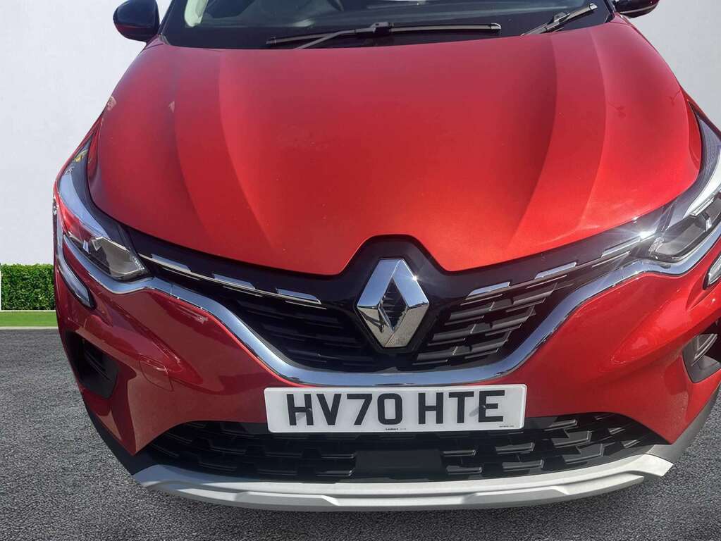 Renault Captur 1.5 Dci 95 Iconic HV70HTE Red