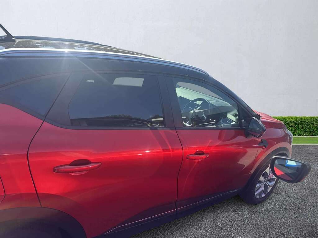 Renault Captur 1.5 Dci 95 Iconic HV70HTE Red #3