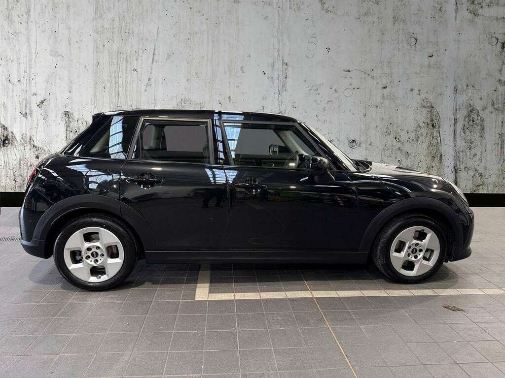 Mini Hatch 1.5 C Classic EN25XZO Black #3
