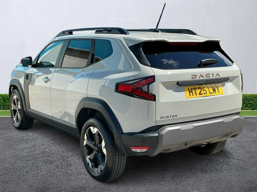 Dacia Duster 1.2 Tce 130 Extreme HT25LWY White #2