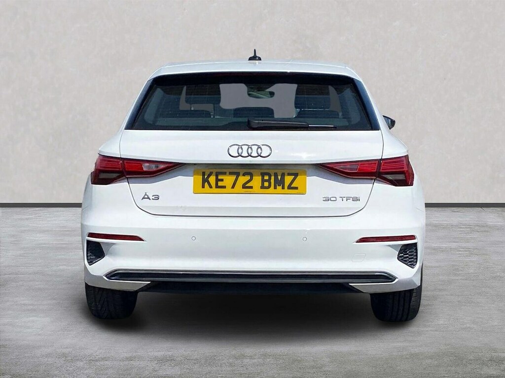 Audi A3 1.0 Tfsi 30 Technik Sportback Eu KE72BMZ White #4