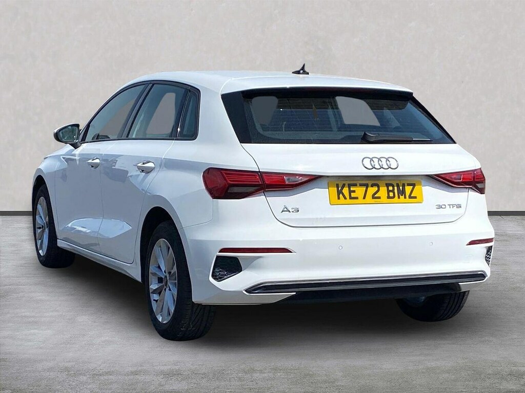 Audi A3 1.0 Tfsi 30 Technik Sportback Eu KE72BMZ White #2
