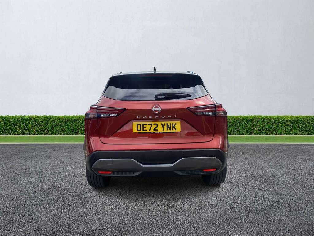 Nissan Qashqai 1.3 Dig-t Mh N-connecta OE72YNK Red #4