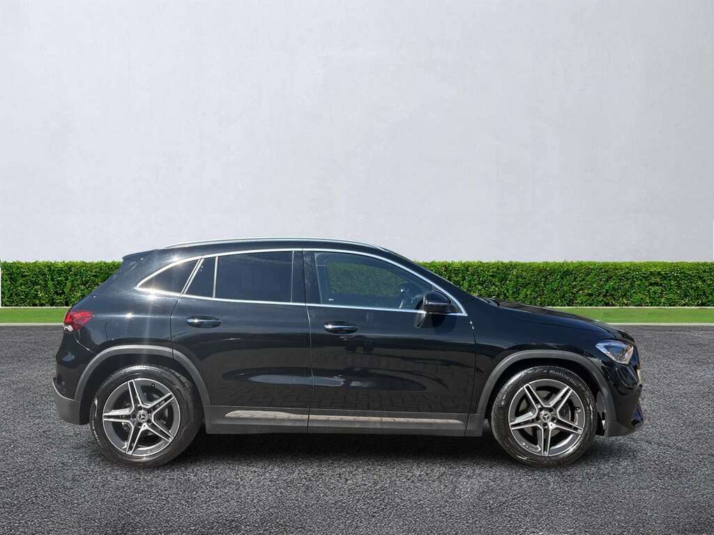 Mercedes-Benz GLA Class Gla 180 Amg Line Premium Plus BW21LLC Black #3