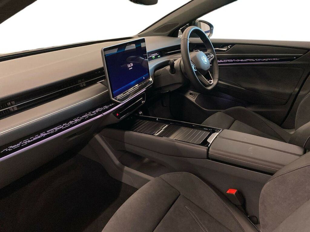 Volkswagen ID.7 Pro 77Kwh Match Plus Fastback 2 KY26TYP Black #6