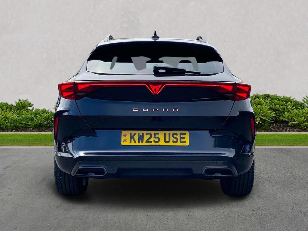 Cupra Formentor 1.5 Etsi 150 V3 Dsg KW25USE Black #4
