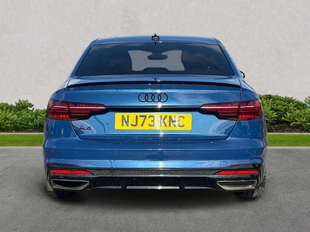 Audi A4 2.0 Tdi 35 Black Edition Saloon S Troni NJ73KNC Blue #4