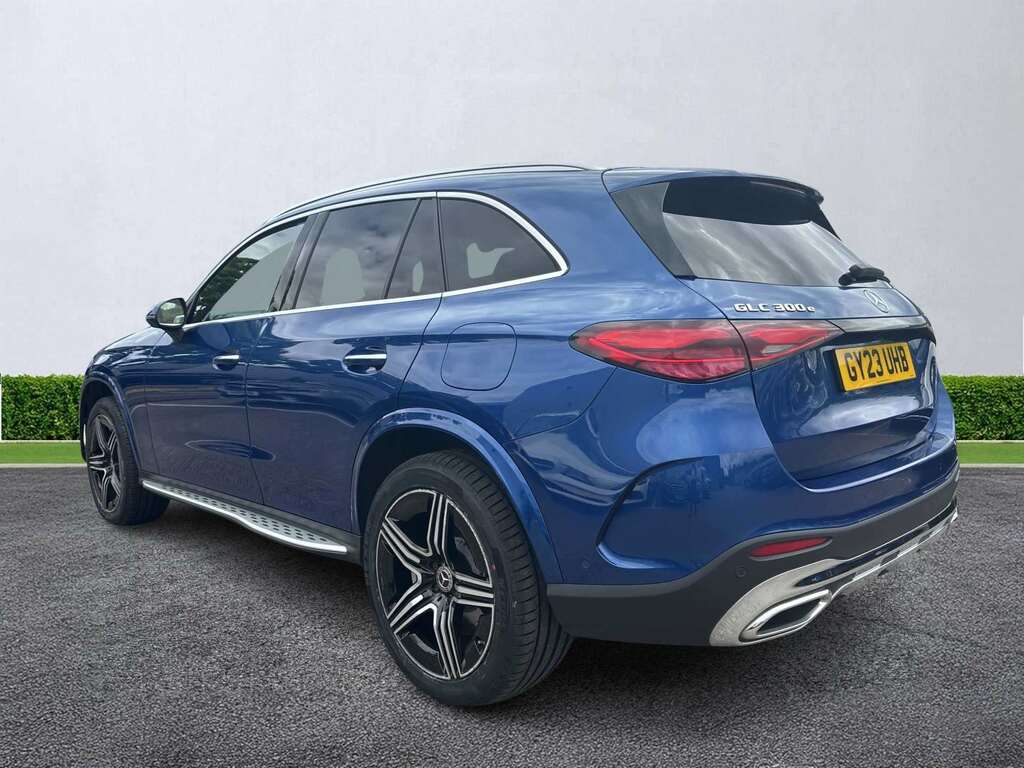 Mercedes-Benz GLC Class Glc 300E 4Matic Amg Line Premium 9G-tronic GY23UHB Blue #2
