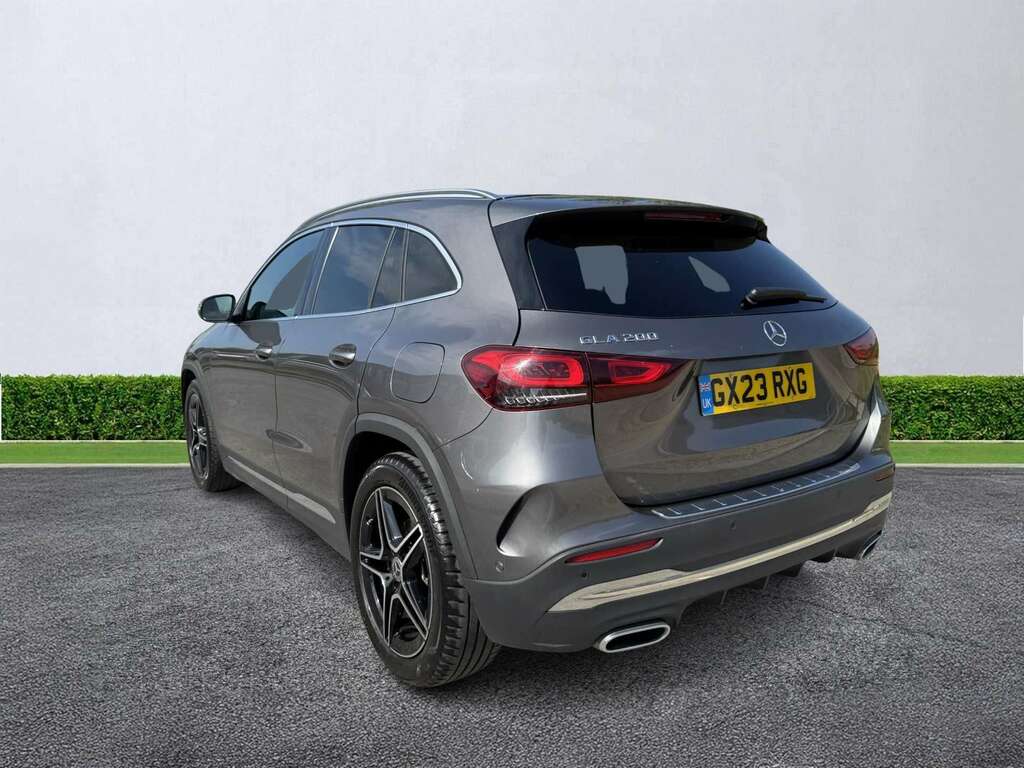 Mercedes-Benz GLA Class Gla 200 Amg Line Executive Grey #5