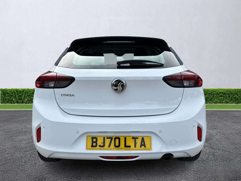 Vauxhall Corsa 1.2 Se Premium BJ70LTA White #4