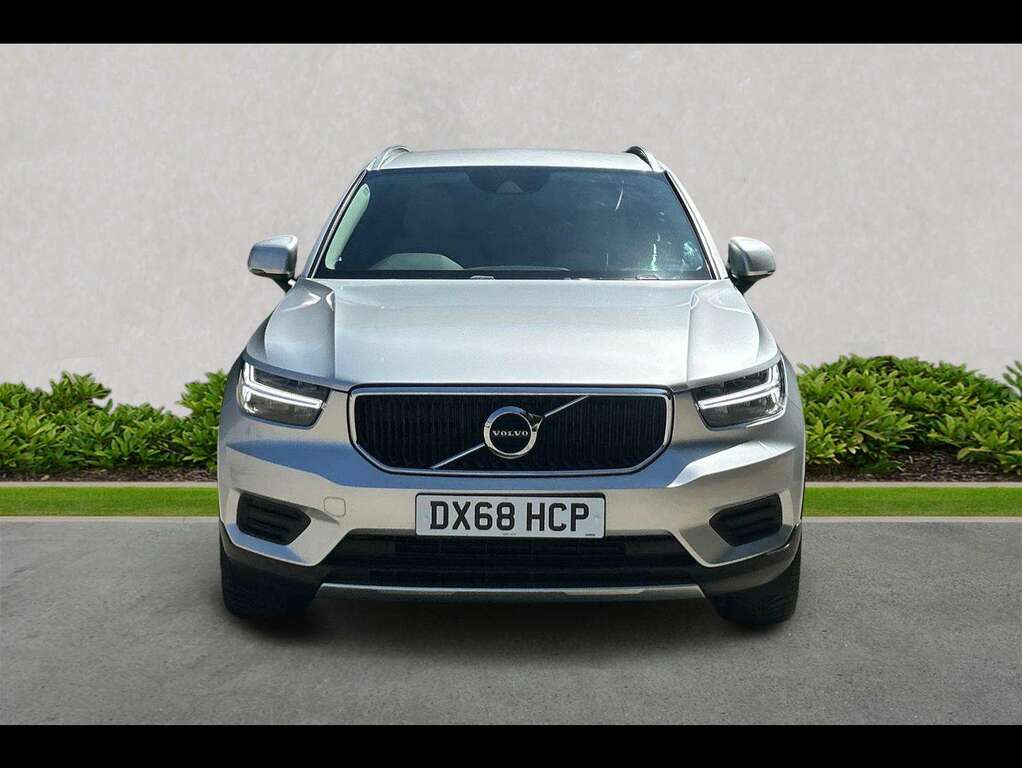 Volvo XC40 2.0 T4 Momentum Awd Geartronic DX68HCP Silver #5