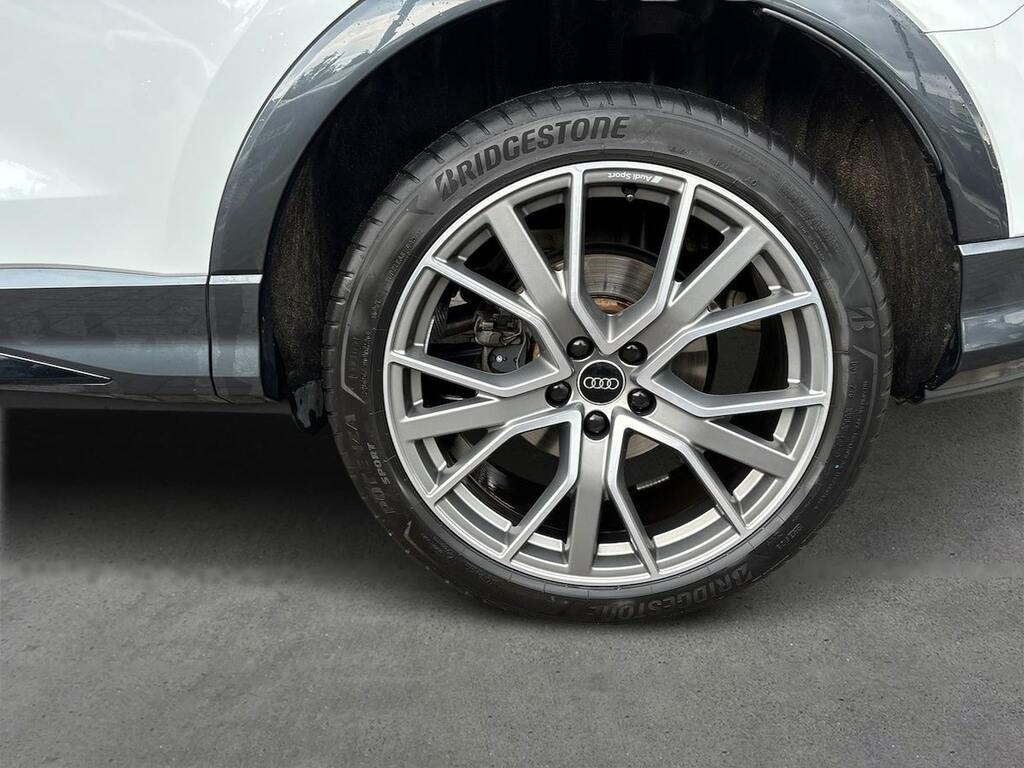 Audi Q3 1.5 Tfsi Cod 35 Black Edition Suv S Tro NA25CKO White #6