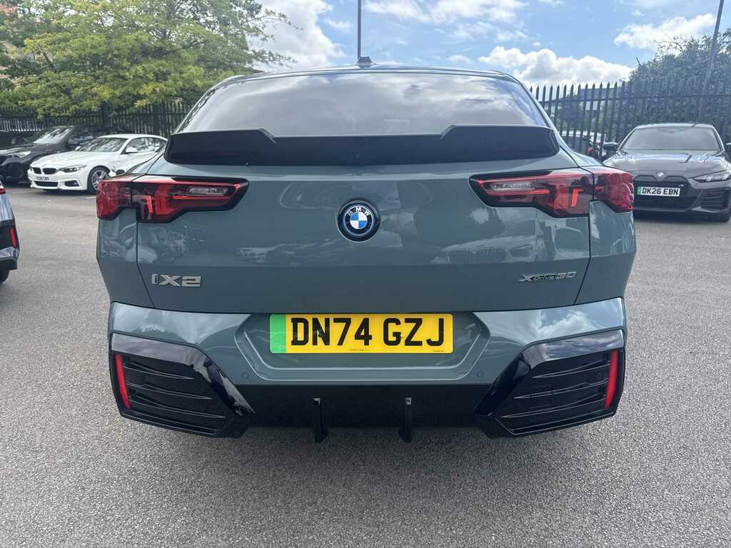 BMW iX2 230Kw Xdrive30 M Sport 65Kwh Green #3