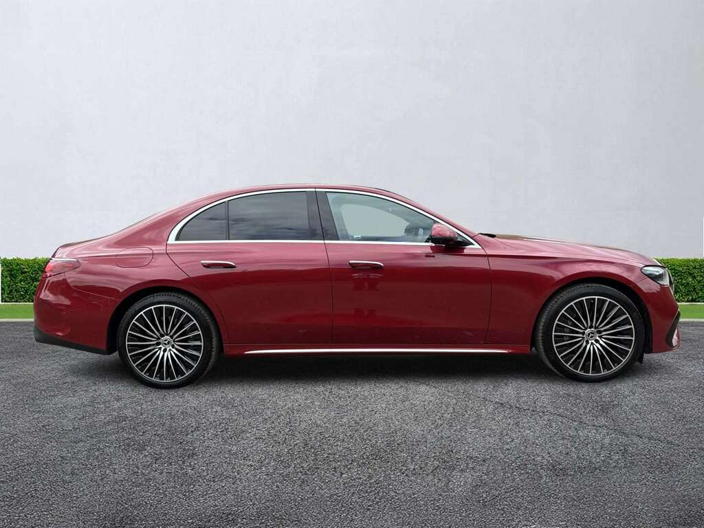 Mercedes-Benz E Class E300e Amg Line Premium Plus 9G-tronic KX74UUO Red #3