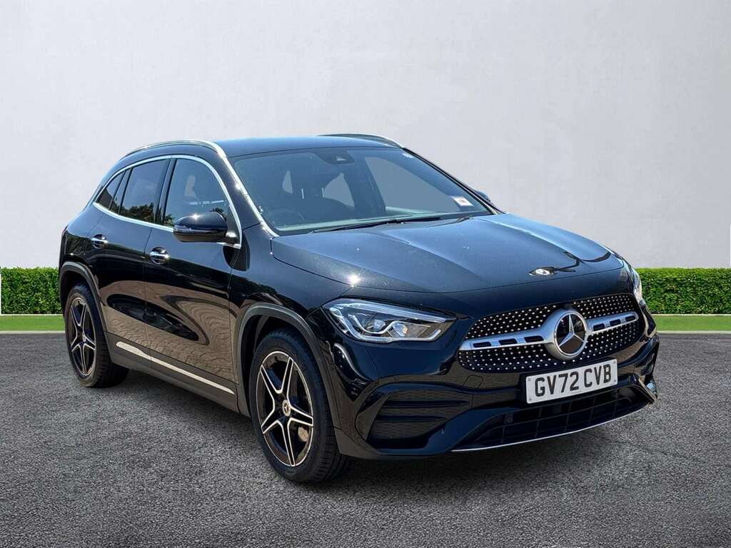 Mercedes-Benz GLA Class Gla 200 Amg Line Premium Black