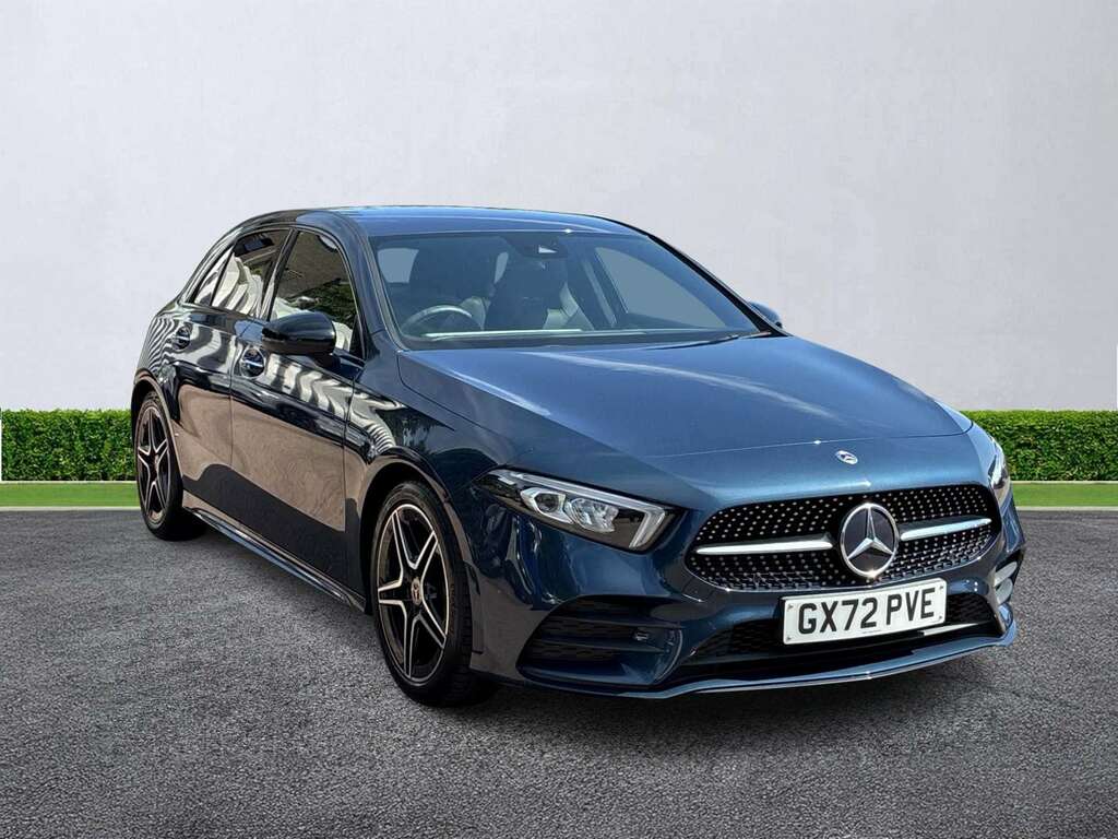 Mercedes-Benz A Class A200 Amg Line Premium Blue