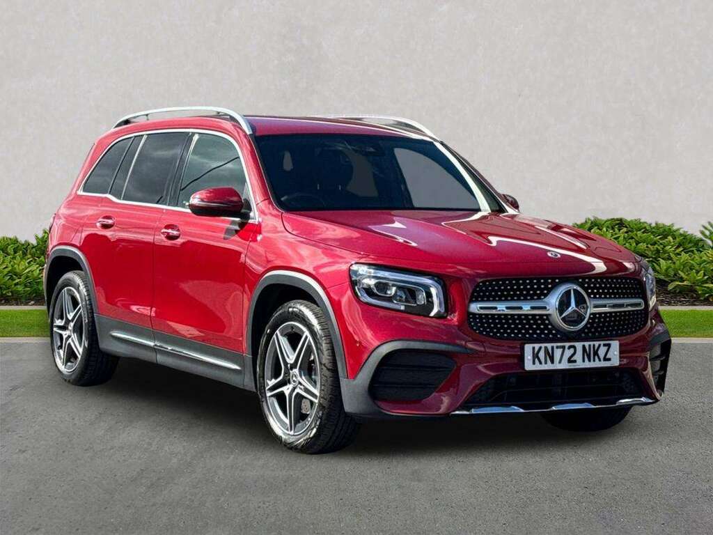 Mercedes-Benz GLB Class Glb 200 Amg Line Premium 7G-tronic Red