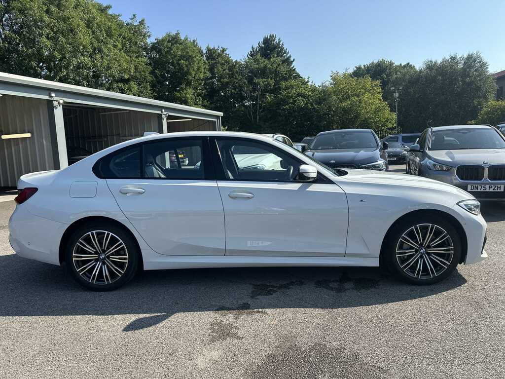 BMW 3 Series 330E M Sport Step LR71OZW White #3
