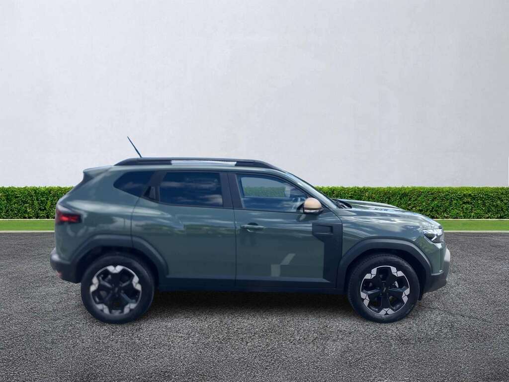 Dacia Duster 1.2 Tce 130 Extreme HT25LWG Green #3