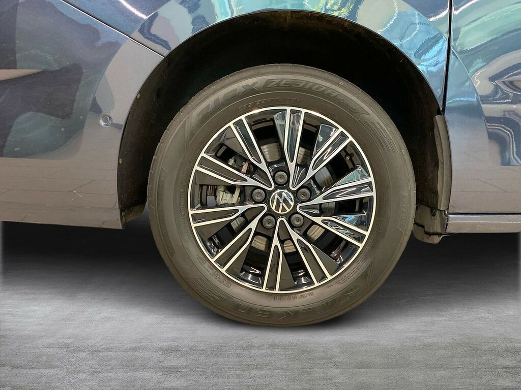 Volkswagen Multivan 1.4 Tsi 13Kwh Style Long Mpv Plug-in Hy GF74KDN Blue #5