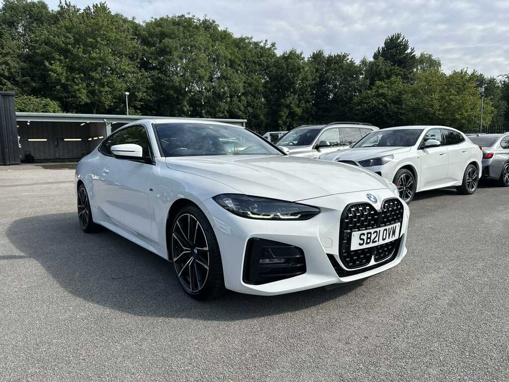 BMW 4 Series 420I M Sport Step White