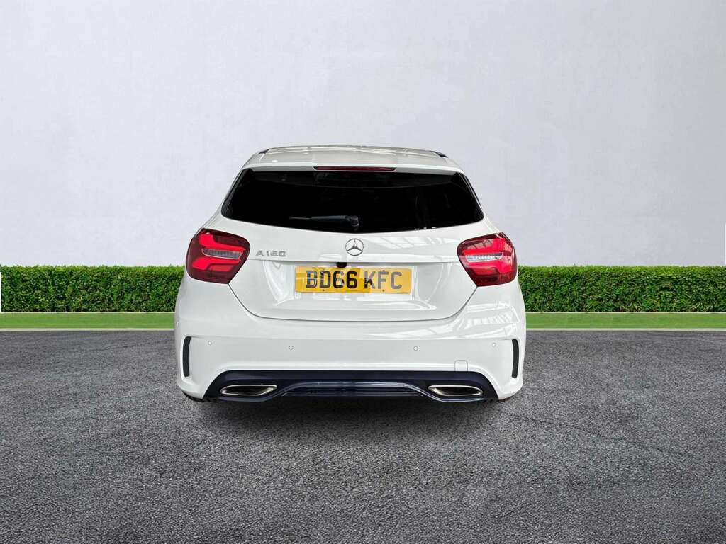 Mercedes-Benz A Class A180 Amg Line Premium White #4