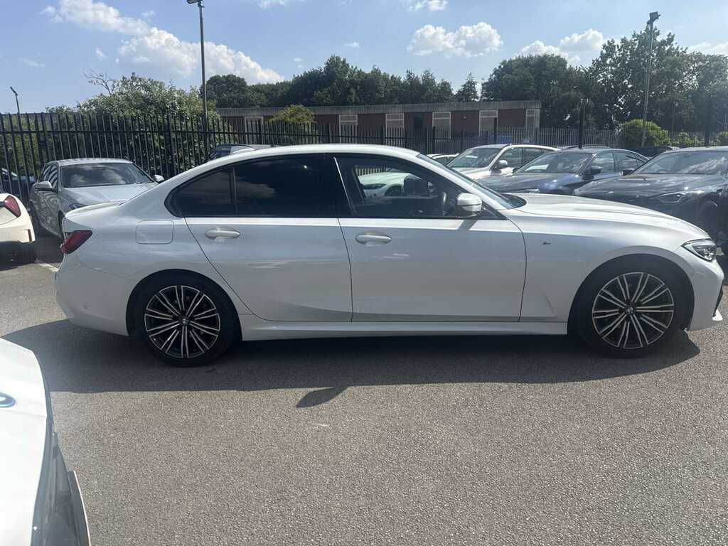 BMW 3 Series 320I M Sport Step YJ69ANB White #3