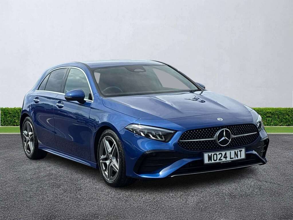 Mercedes-Benz A Class A180 Amg Line Executive Blue