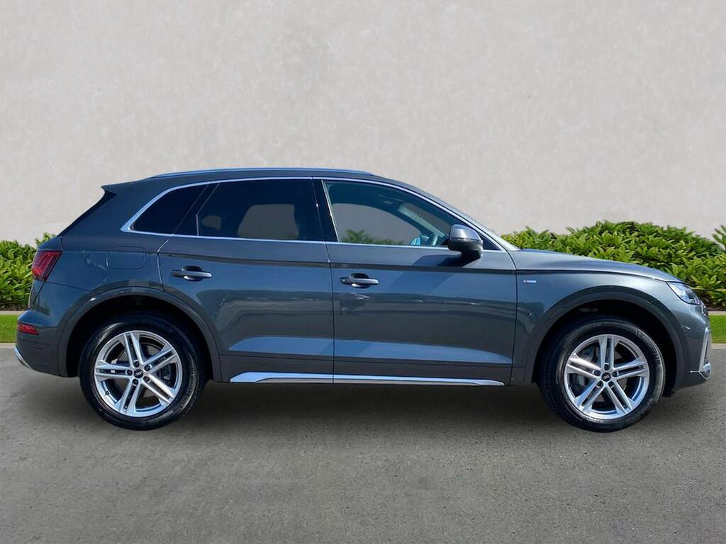Audi Q5 2.0 Tfsie 50 S Line Suv Plug-in Hybrid Grey #3