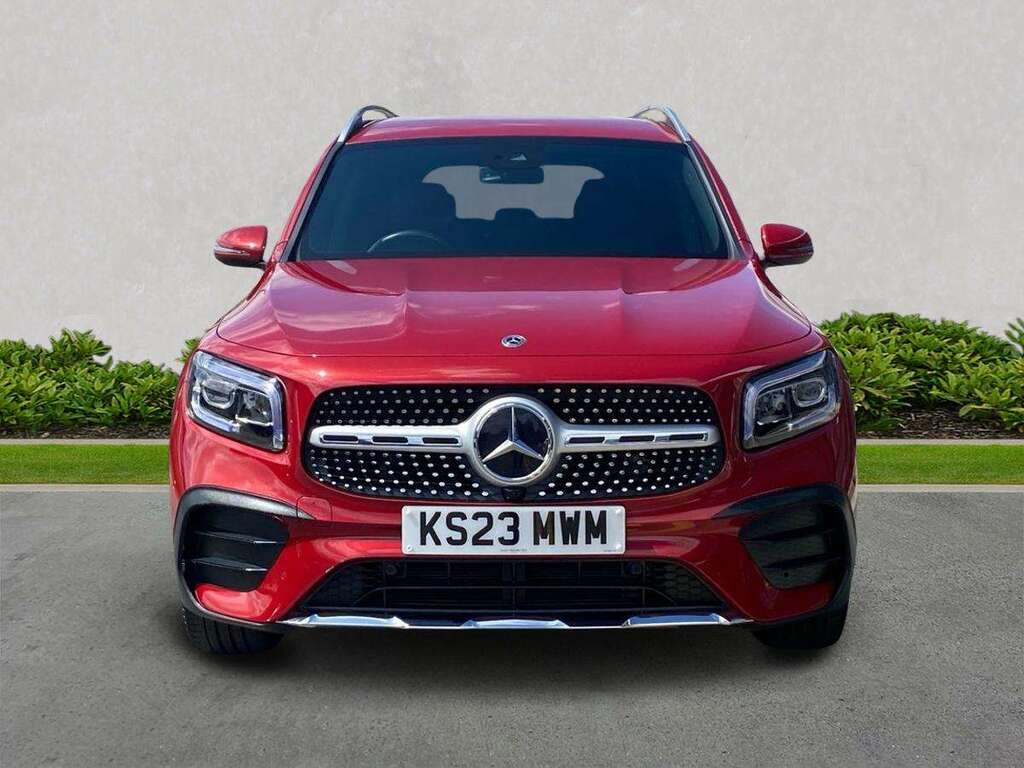 Mercedes-Benz GLB Class Glb 200 Amg Line Premium 7G-tronic Red #5