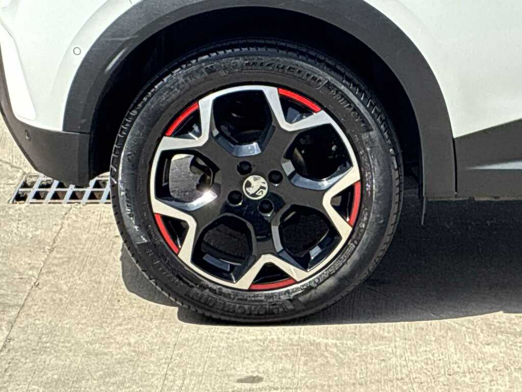 Vauxhall Mokka 1.2 Turbo Sri Premium NA72MYG White #5