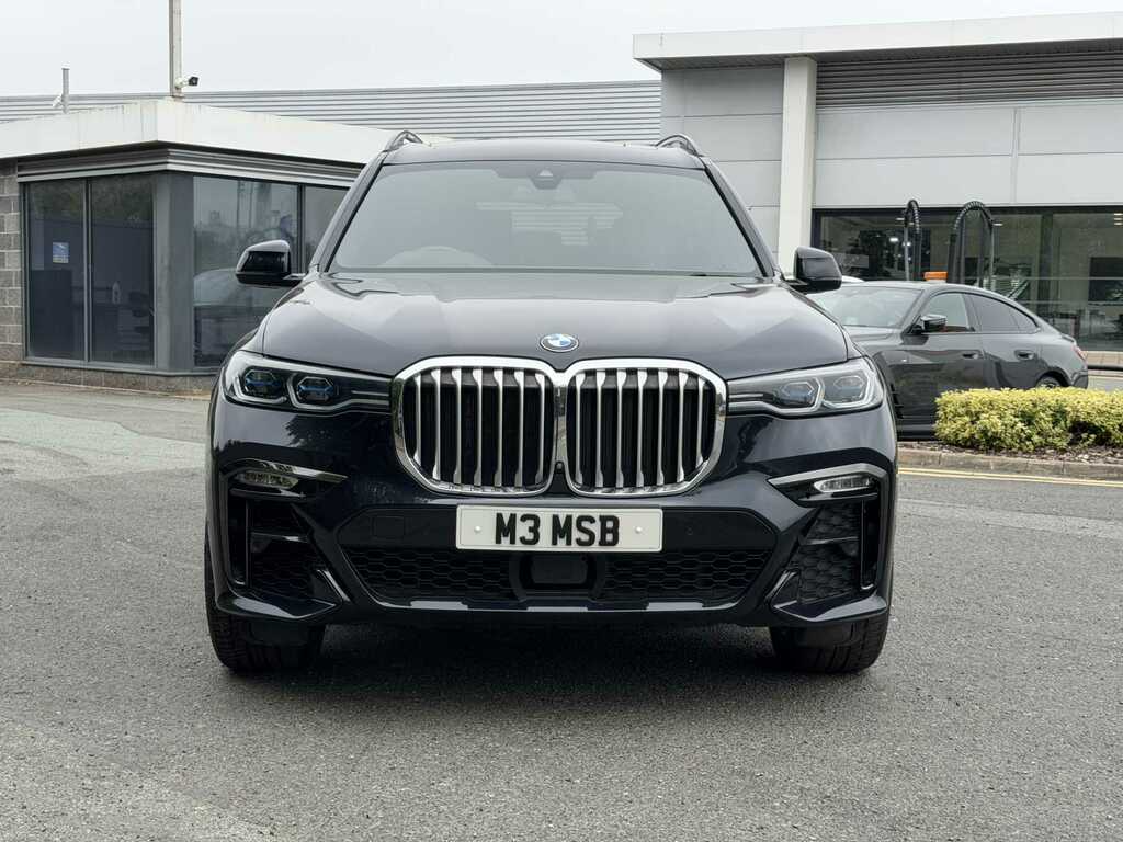 BMW X7 Xdrive40d Mht M Sport Step Black #2