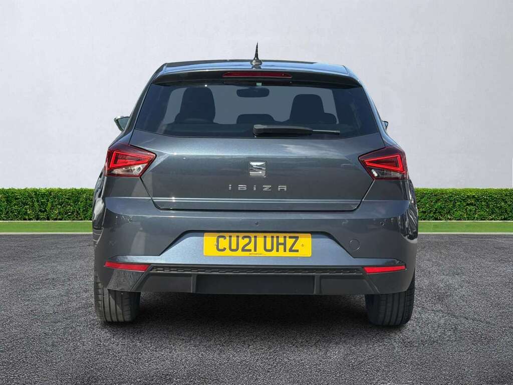 Seat Ibiza 1.0 Tsi 95 Xcellence Ez CU21UHZ Grey #4