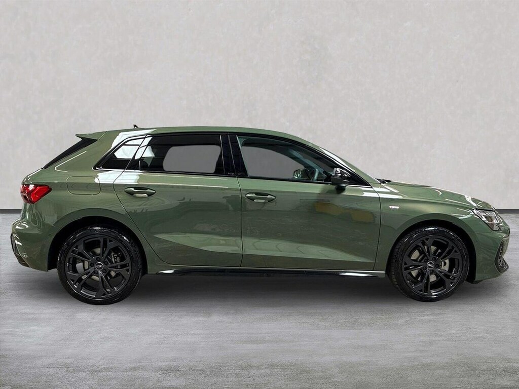 Audi A3 1.5 Tfsi E 204 Black Edition S Tronic RJ26AXN Green #3