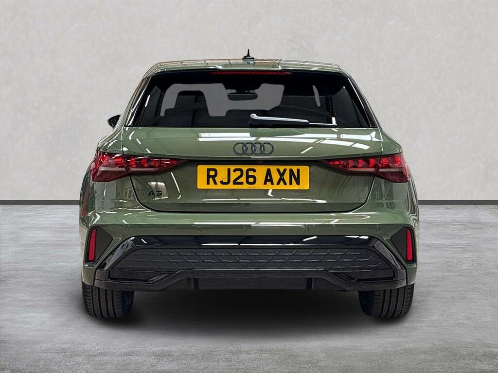 Audi A3 1.5 Tfsi E 204 Black Edition S Tronic RJ26AXN Green #4