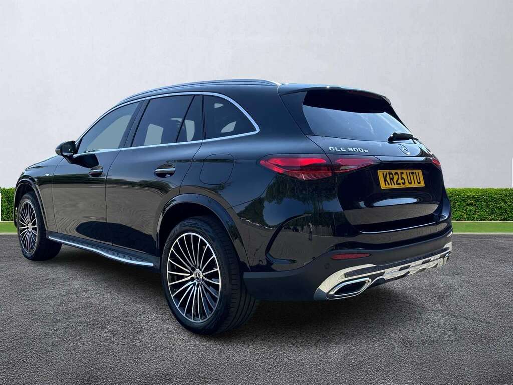 Mercedes-Benz GLC Class Glc 300E 4Matic Amg Line Prem Plus 9G-tronic KR25UTU Black #2